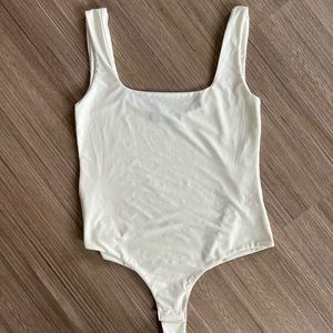 PrettyLittleThing White Body Suit - Size 8